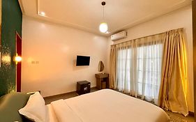 Lighthouse Signature Suites