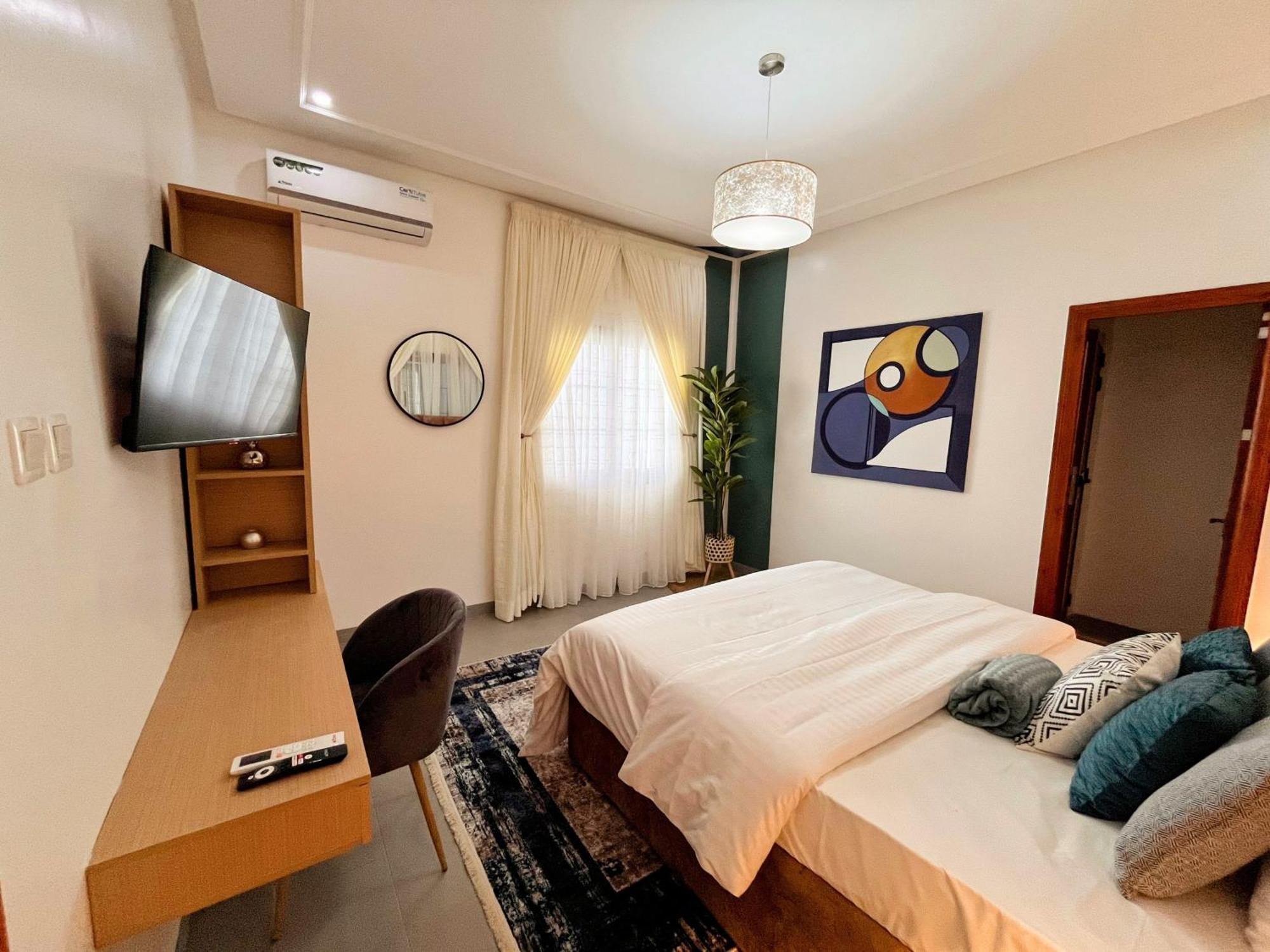 Lighthouse Signature Suites Dakar Exterior photo